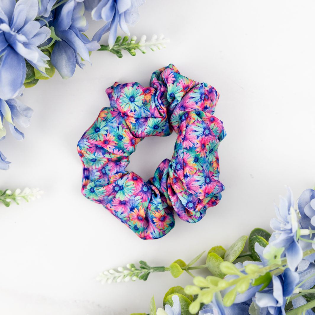 Daydream Believer scrunchie.